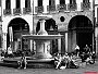 Estate al fresco della fontana di Piazza delle Erbe